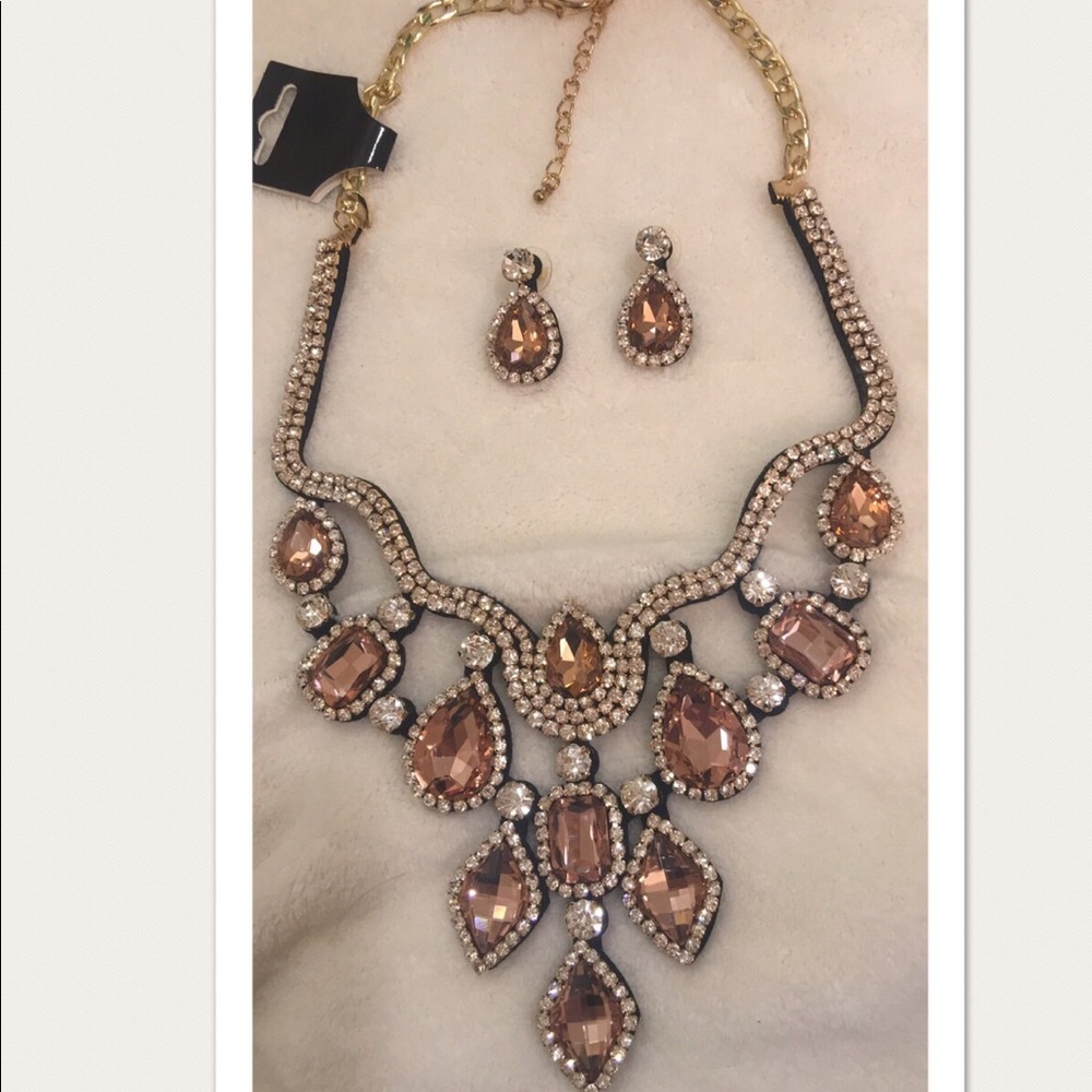 Light topaz/Clear Teardrop Crystal Necklace Set